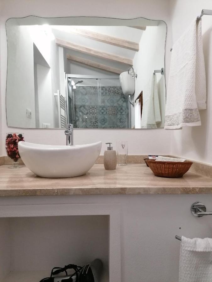 Apartamento Il Nido Dei Priori Volterra Exterior foto